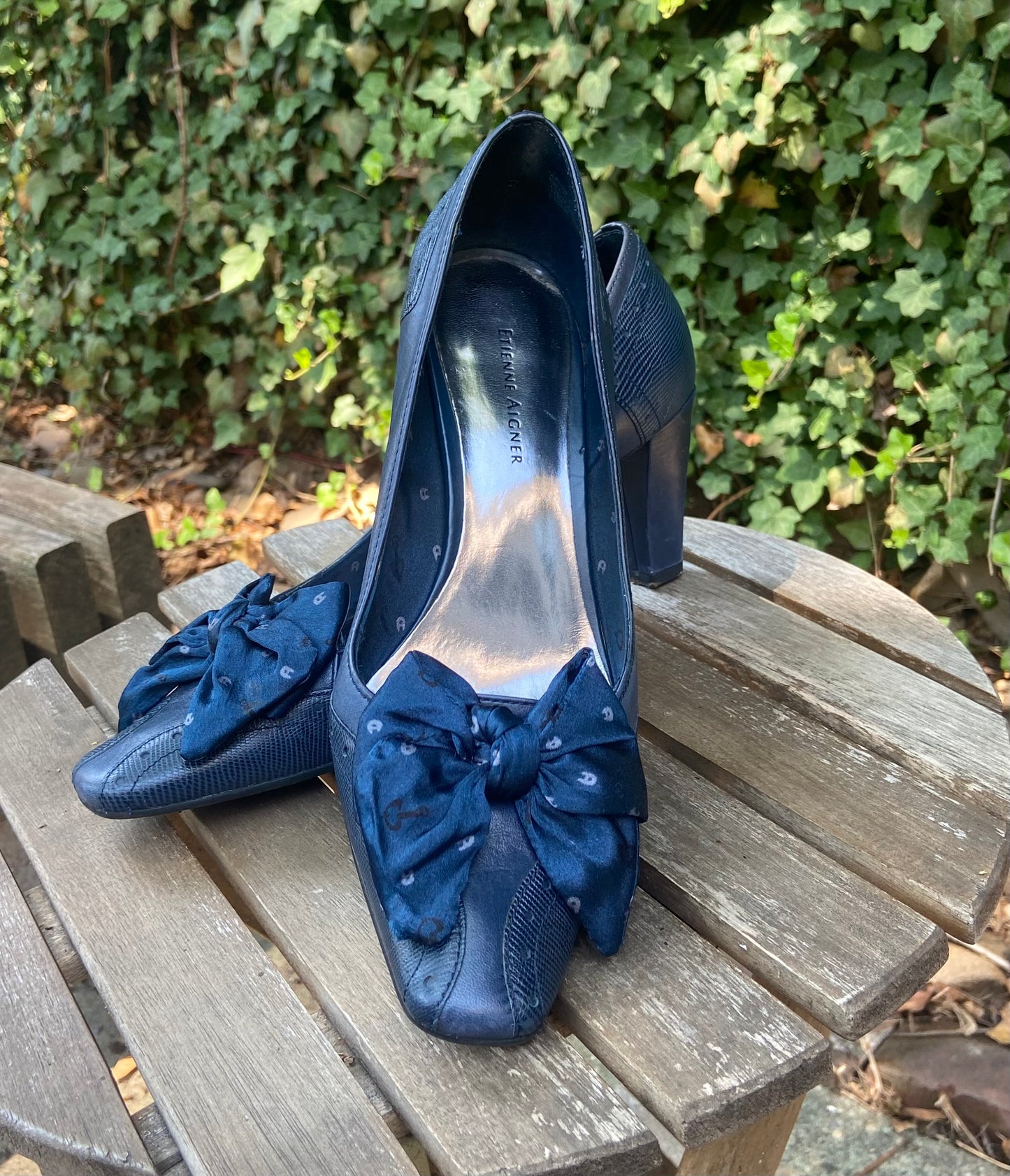 Vintage Etienne Aigner Pumps